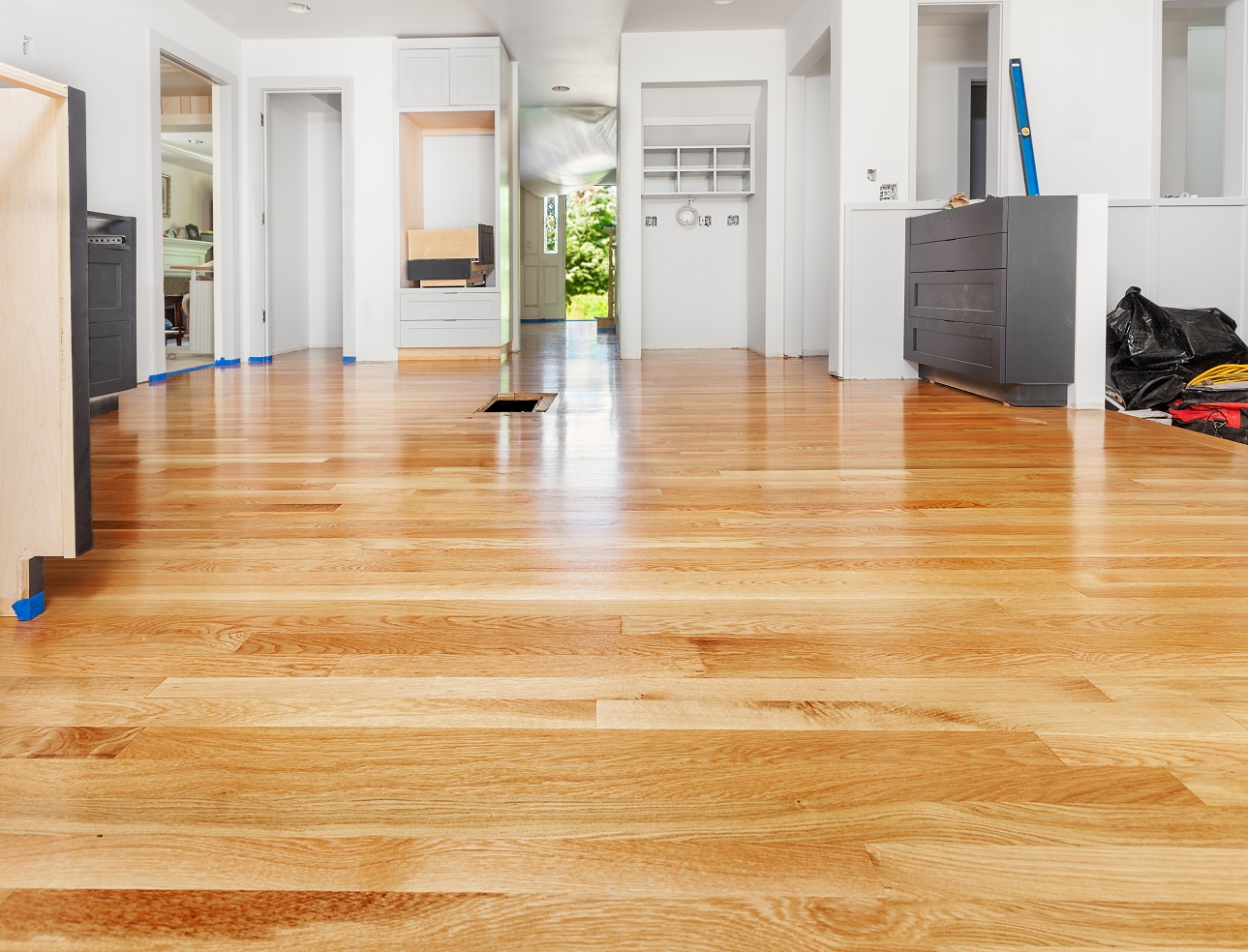 Jak konserwować drewniane podłogi?