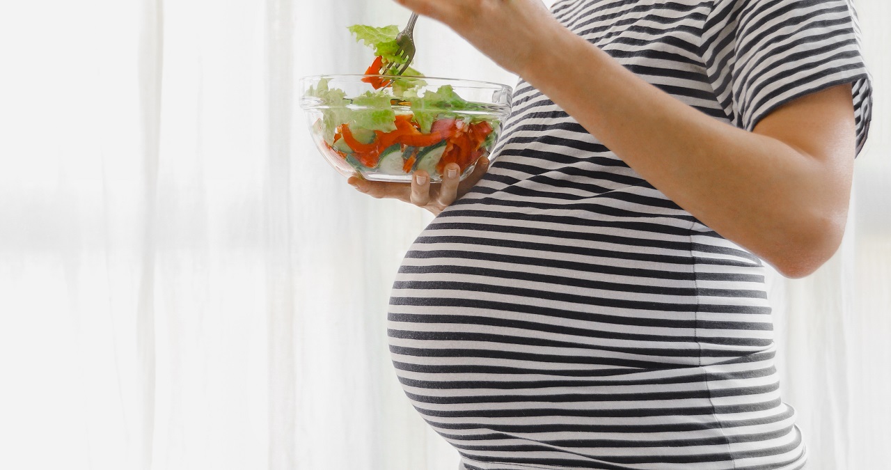 Odzież ciążowa – jaka powinna być?